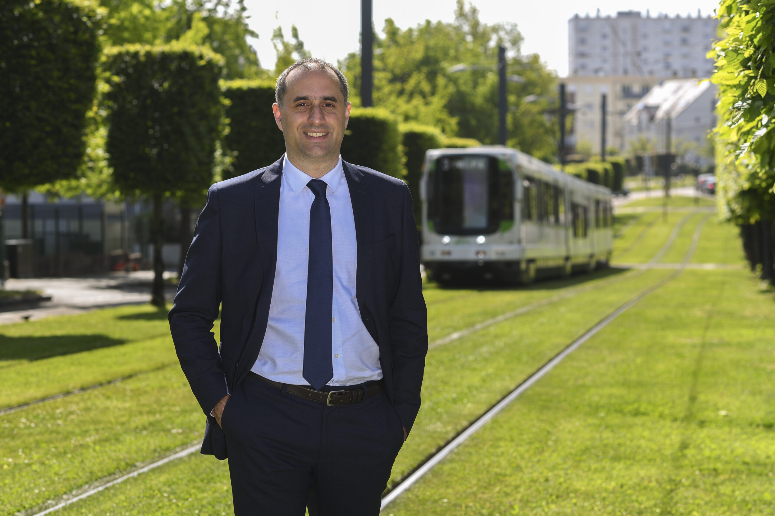 Karim BENBRAHIM candidat pour le Nouveau Front Populaire, 1ère circonscription de la Loire-Atlantique